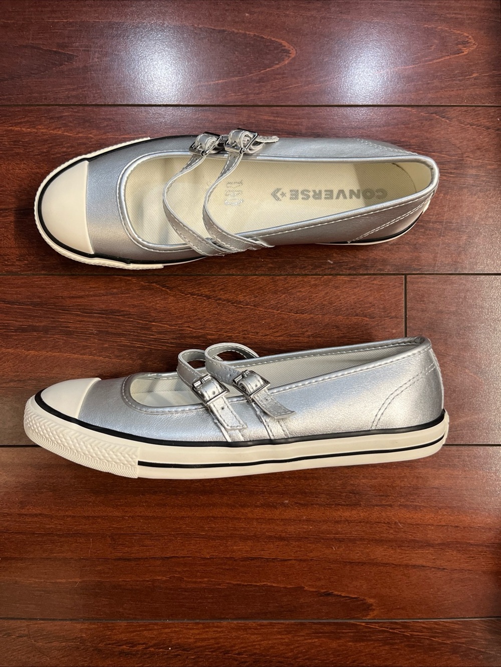 Womens 8 Converse Dainty Mary Jane OX Slip On Silver Leather A12201C HALF BOX - Picture 8 of 16